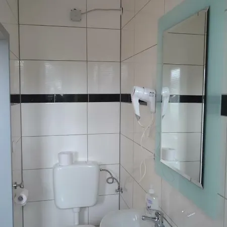 Guest house Apartotel Koeln 3*