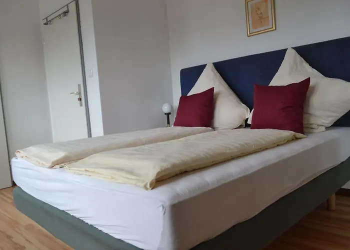 Apartotel Koeln 招待所 3*